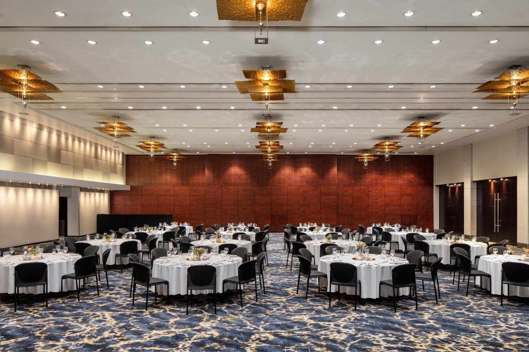 The Westin Cape Town Hotel Exterior photo