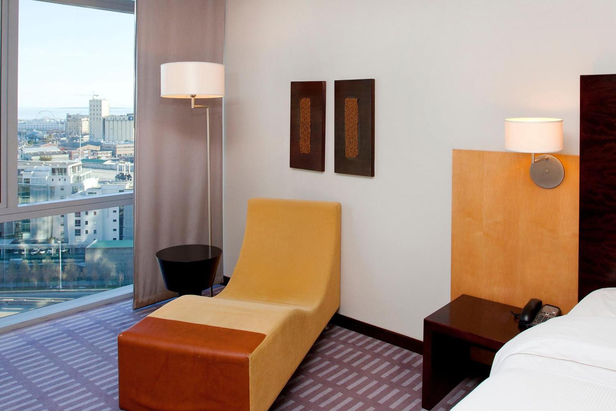 The Westin Cape Town Hotel Exterior photo
